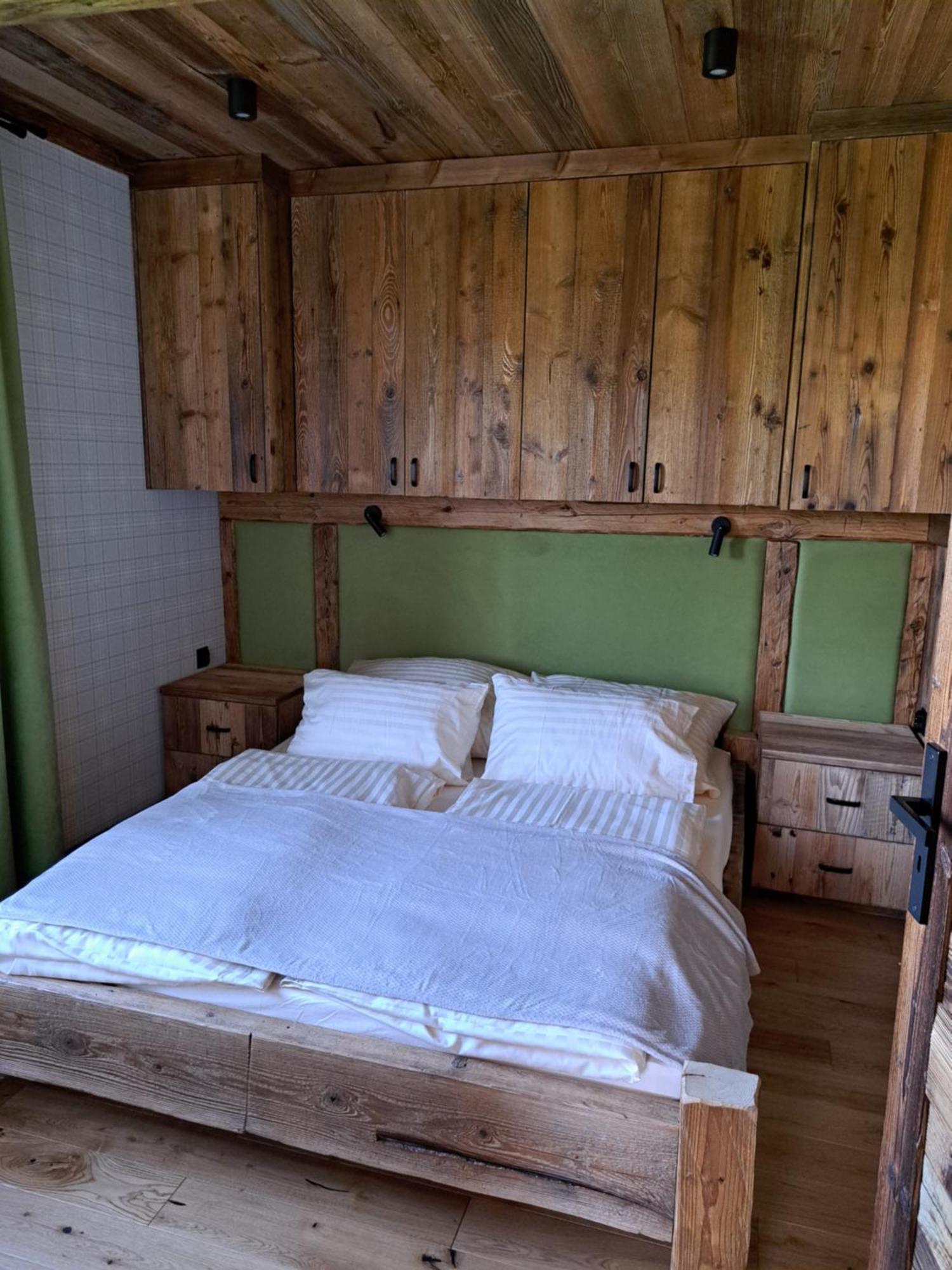 Domki Pod Sosnami Kacwin Esterno foto