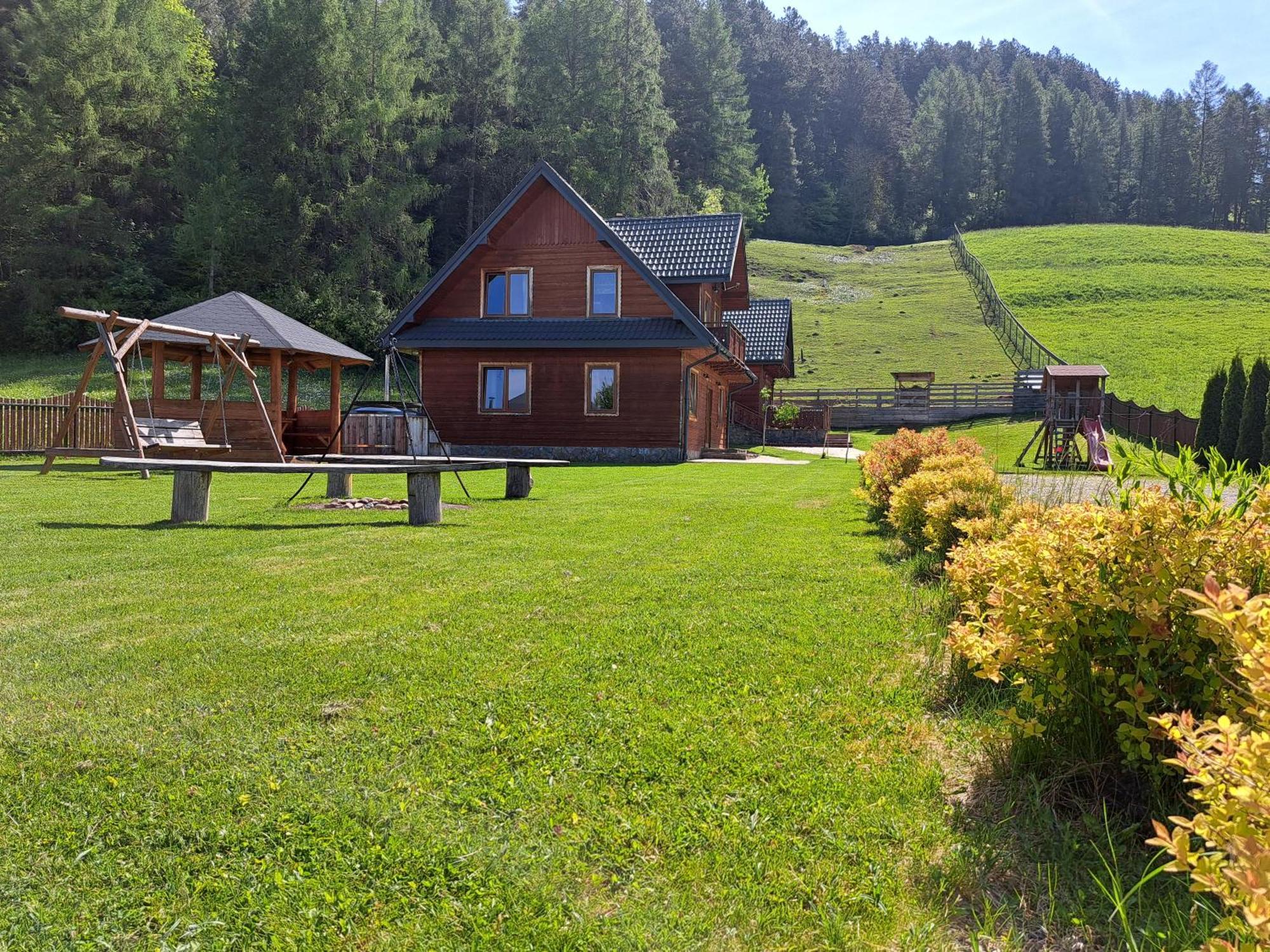 Domki Pod Sosnami Kacwin Esterno foto